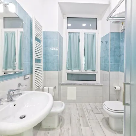 Rest A ベッド・アンド・ブレックファスト 4*