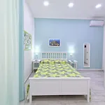Rest A 4* Naples